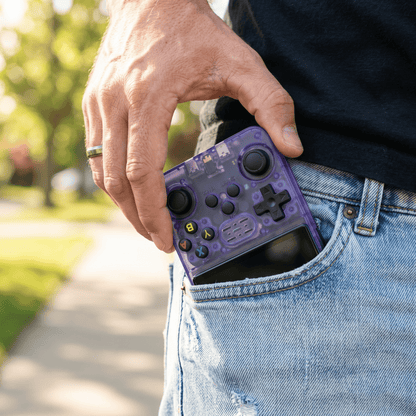 CurveveraMax Pro 2.0 — R36S Retro Handheld Console